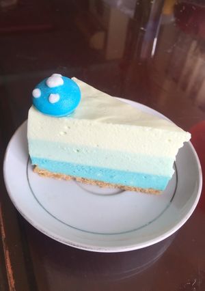 Hình của món Blue Ombre Cheesecake.