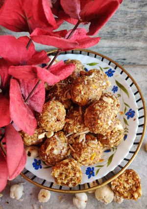 A picture of Protein ladoos.