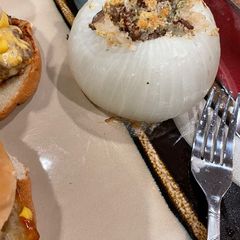A picture of Stuffed onions.
