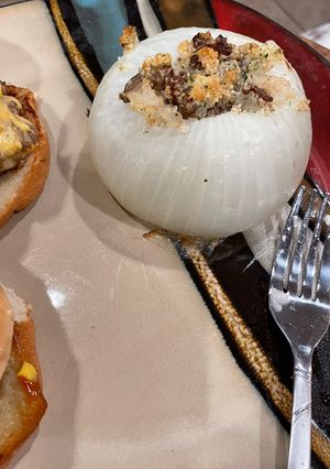 A picture of Stuffed onions.