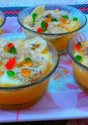 A picture of Fruits Custard.