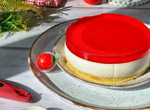 صورة لوصفة تشيز كيك جيلي الفراولة 🍓