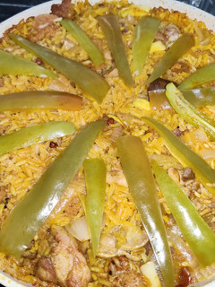 A picture of Arroz con Pollo y Chorizo.