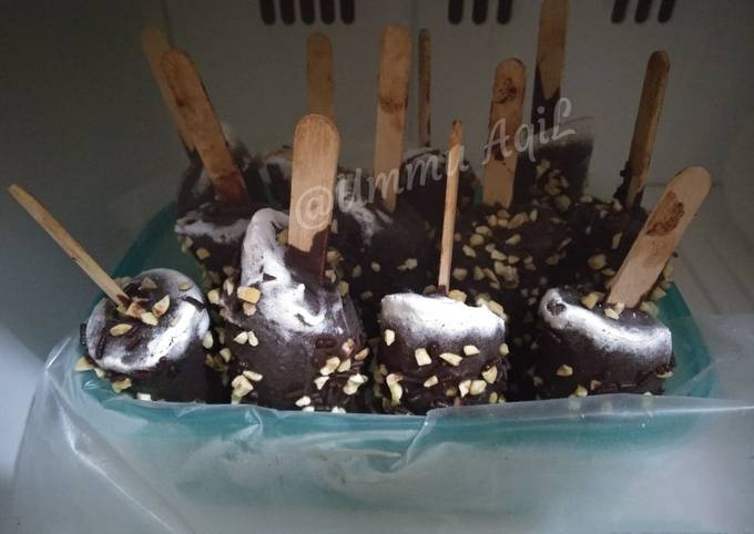Wajib coba! Resep mudah membuat Es pisang coklat dijamin istimewa