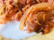 Una foto de tomate maduros
