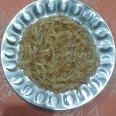 A picture of Mithi semiya.