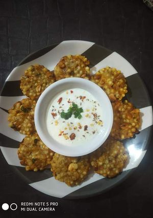 क्रिस्पी साबूदाना वड़ा (Crispy sabudana vada recipe in hindi) रेसिपी मुख्य फोटो