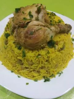 صورة لوصفة دجاج مقلي 🐔 مع الأرز بالكاري على طريقة رحيق الورود بنت فلسطين