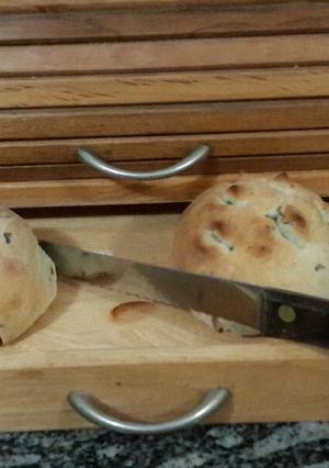 Una foto de Pan de albahaca