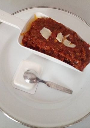A picture of Pizza sauce.