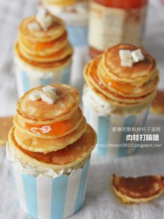 歡樂甜點|鬆餅杯子蛋糕 的食譜成品照片