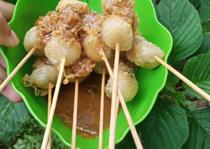 Siomay telur jadul sambal kacang