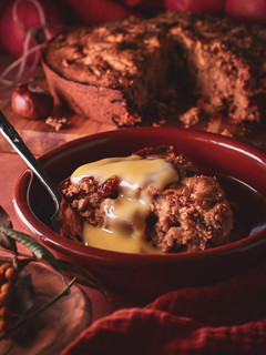 A picture of English Spiced Apple Cake.