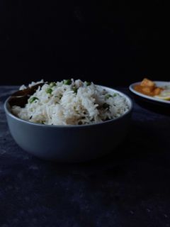 मटर पुलाव (matar pulao recipe in Hindi) रेसिपी मुख्य फोटो