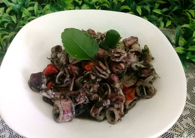 Resep Cumi Masak Hitam Oleh Farida Sulthan Cookpad