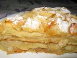 Французький яблучний пляцок