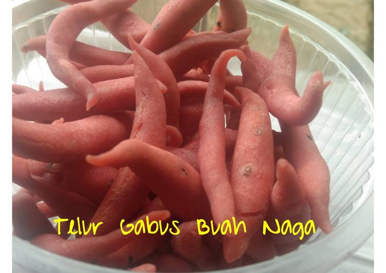 Cara Royal Makan di DimeTelur Gabus Buah Naga