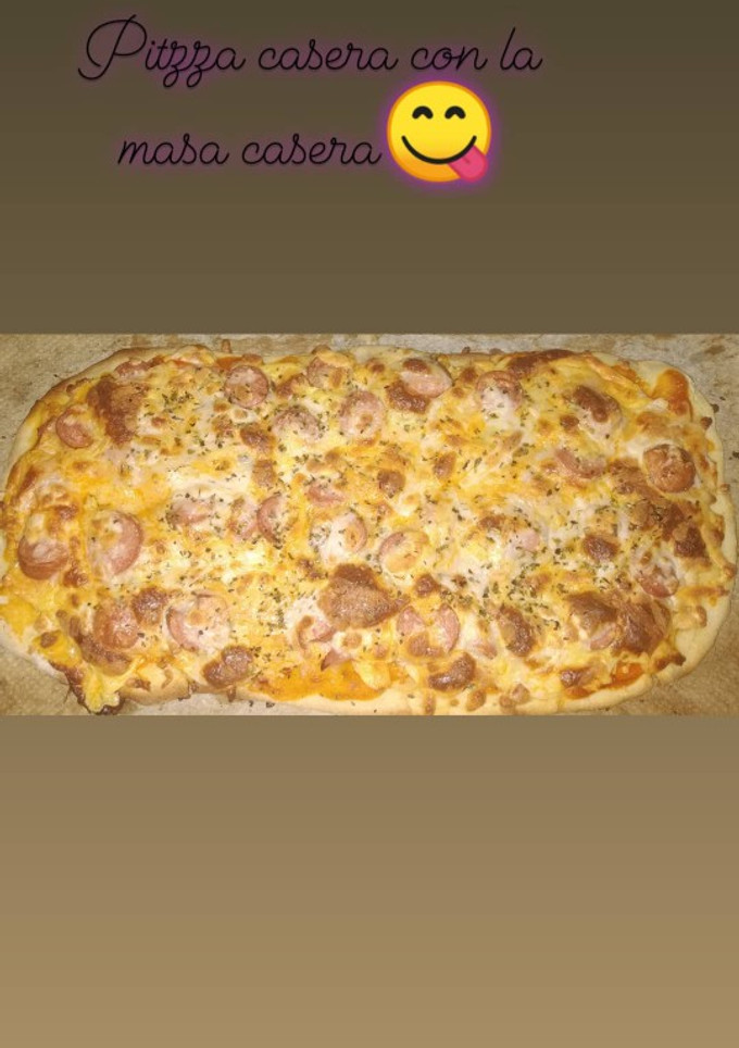 Una foto de Pizza casera con la Masacasera