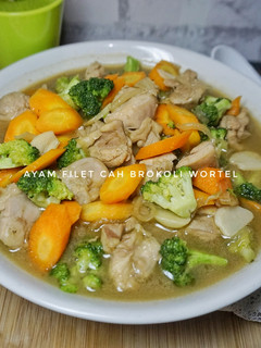 Foto resep Ayam Filet Cah Brokoli dan Wortel
