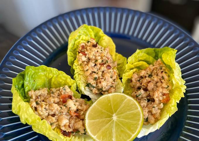 Larb Chicken in lettuce cups #EATTHAIVISITTHAI