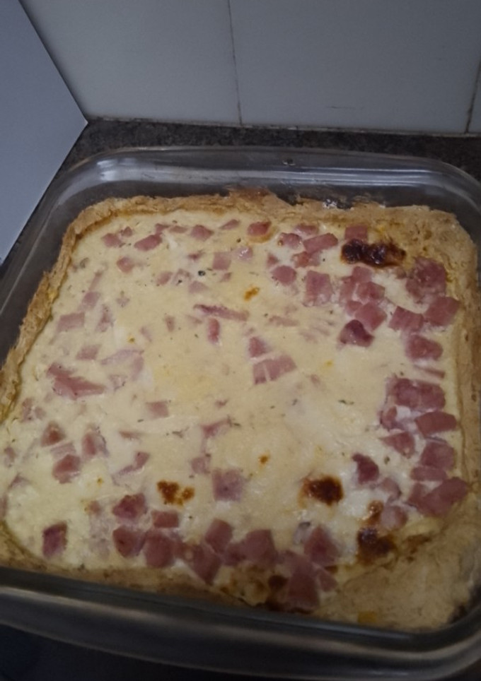 Una foto de Tarta de ricota y jamón con masa de choclo