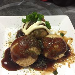 A picture of Takoyaki.