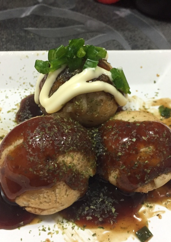 A picture of Takoyaki.