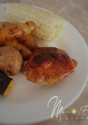 Una foto de Pollo al horno 🇧🇴