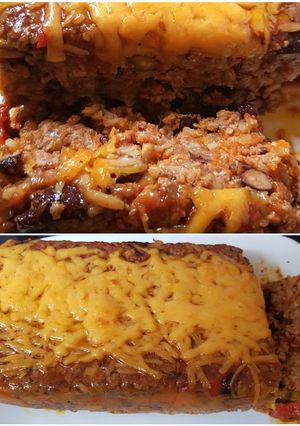 A picture of My Chilli Beef Cheese Topped Meatloaf. 😎.