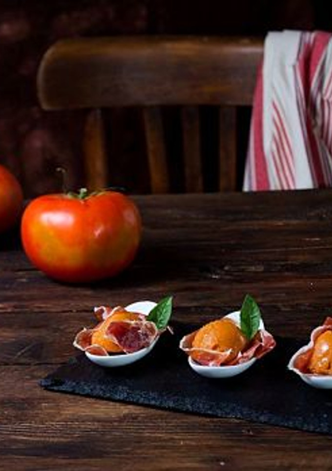 Una foto de Bombones de Jamón Ibérico