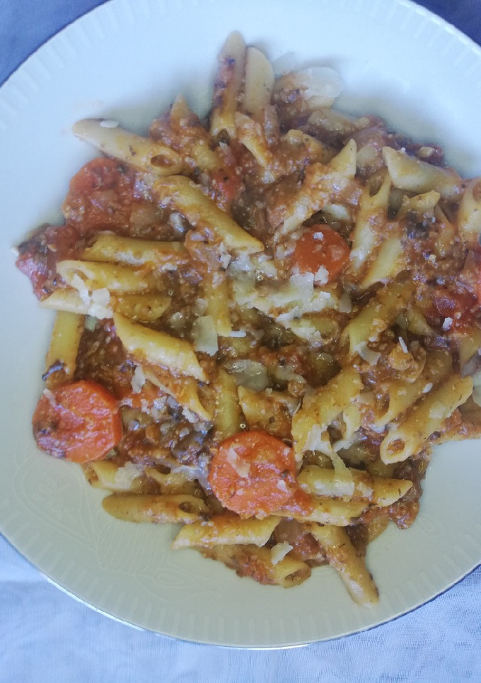 Una foto de Trampantojo de macarrones en salsa boloñesa