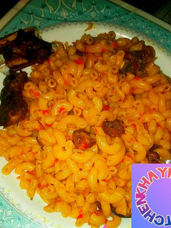A picture of Jollof macaroni with beef.