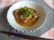 A picture of shiso and chicken thighs
