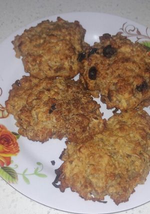 Una foto de Galletas de avena y manzanas..🍏🍏