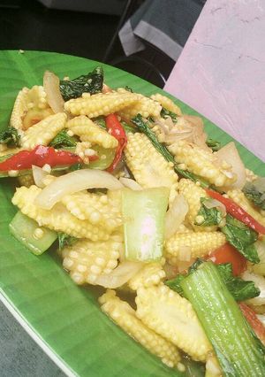 Foto resep Tumis Jagung Muda dan Pokcoy