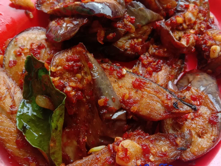 Cara Gampang Menyiapkan Resep Resep Balado Tongkol &amp;amp; Terong yang Enak Banget Anti Ribet, Bikin Ngiler