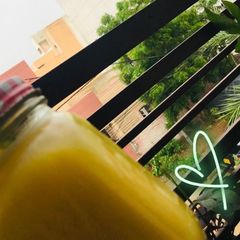 A picture of Mango shake.