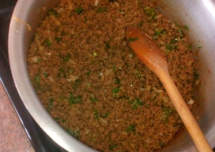 Simple Way to Make Favorite Mince Filling for Samoosa