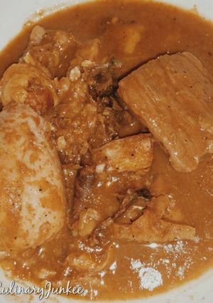 A picture of Ofe Nsala w/ Chicken.
