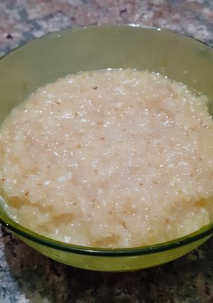 A picture of Meethi maheri / sweet curd porridge.