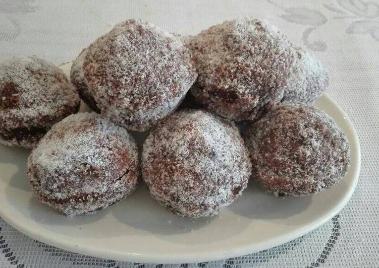 Easiest Way to Make Homemade Round lamingtons