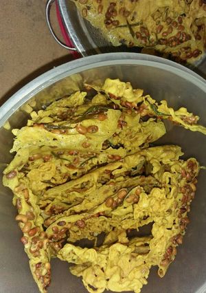 Foto resep Peyek kacang kedelei