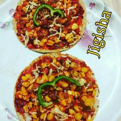A picture of Bhakhari pizza.