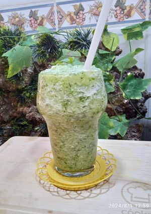 Une photo de Gaspacho concombre 🥒/ melon 🍈