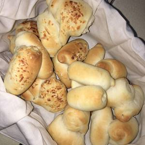 Pan con grasa/cuernitos sin grasa