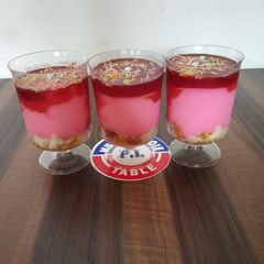 Strawberry custard pudding A picture of Strawberry custard pudding.