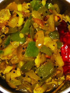 பீர்க்கங்காய் குடமிளகாய் பொரியல் செய்முறை முக்கிய புகைப்படம்