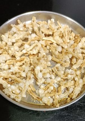 સાબુદાણા ની વેફર (Sabudana Wafer Recipe In Gujarati) રેસીપી મુખ્ય ફોટો