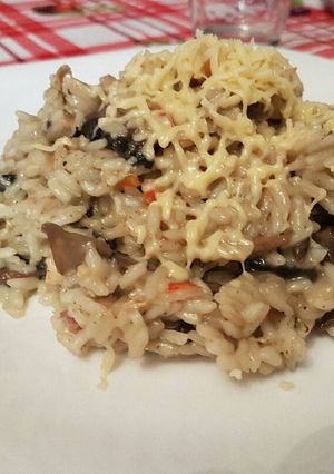 Una foto de Risoto de panceta y hongos