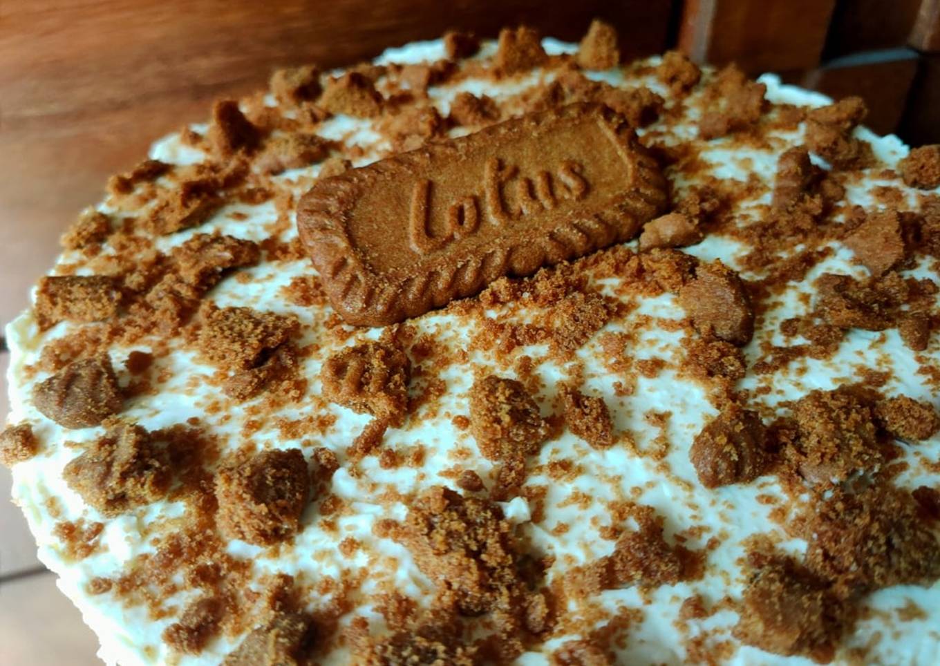 Lotus Biscoff Chiz Cake